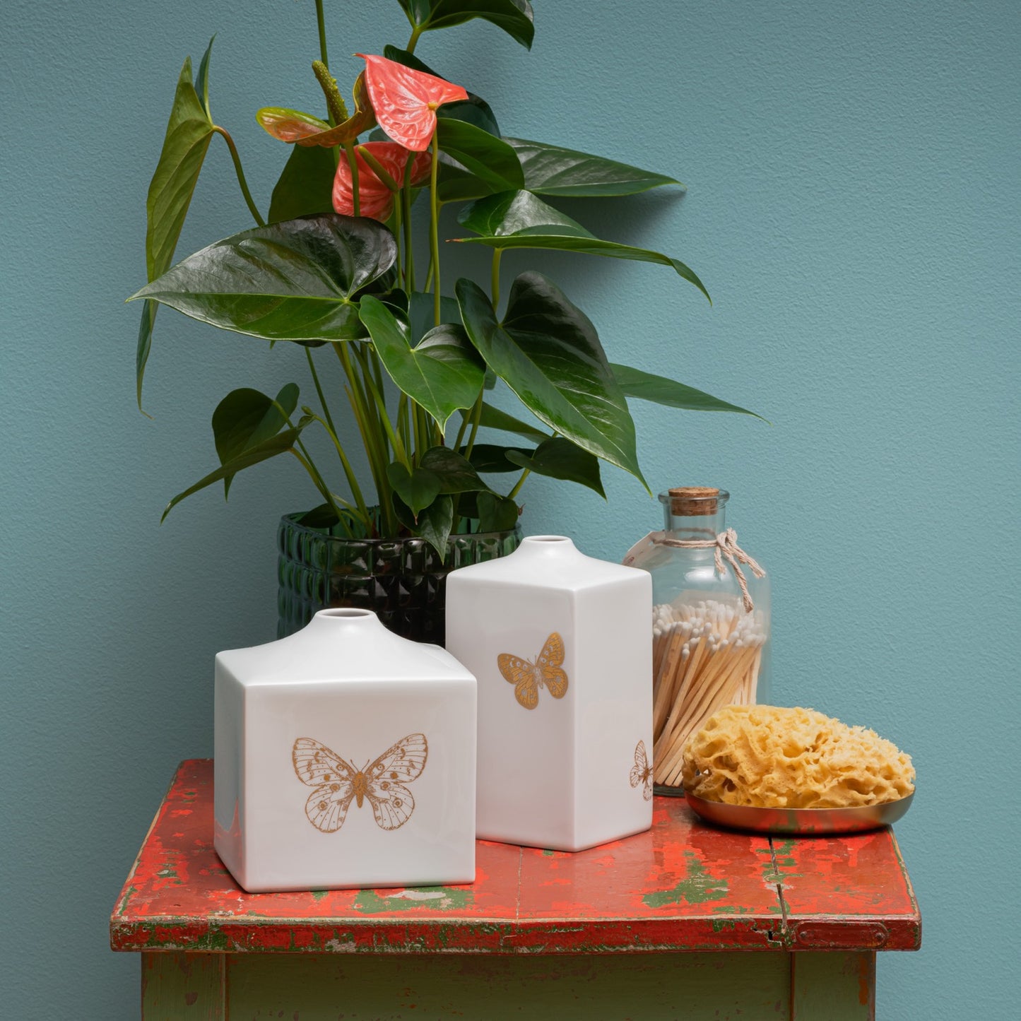 Vase, Form "MEISSEN® Cosmopolitan", "Flying Wonders", H 13 cm