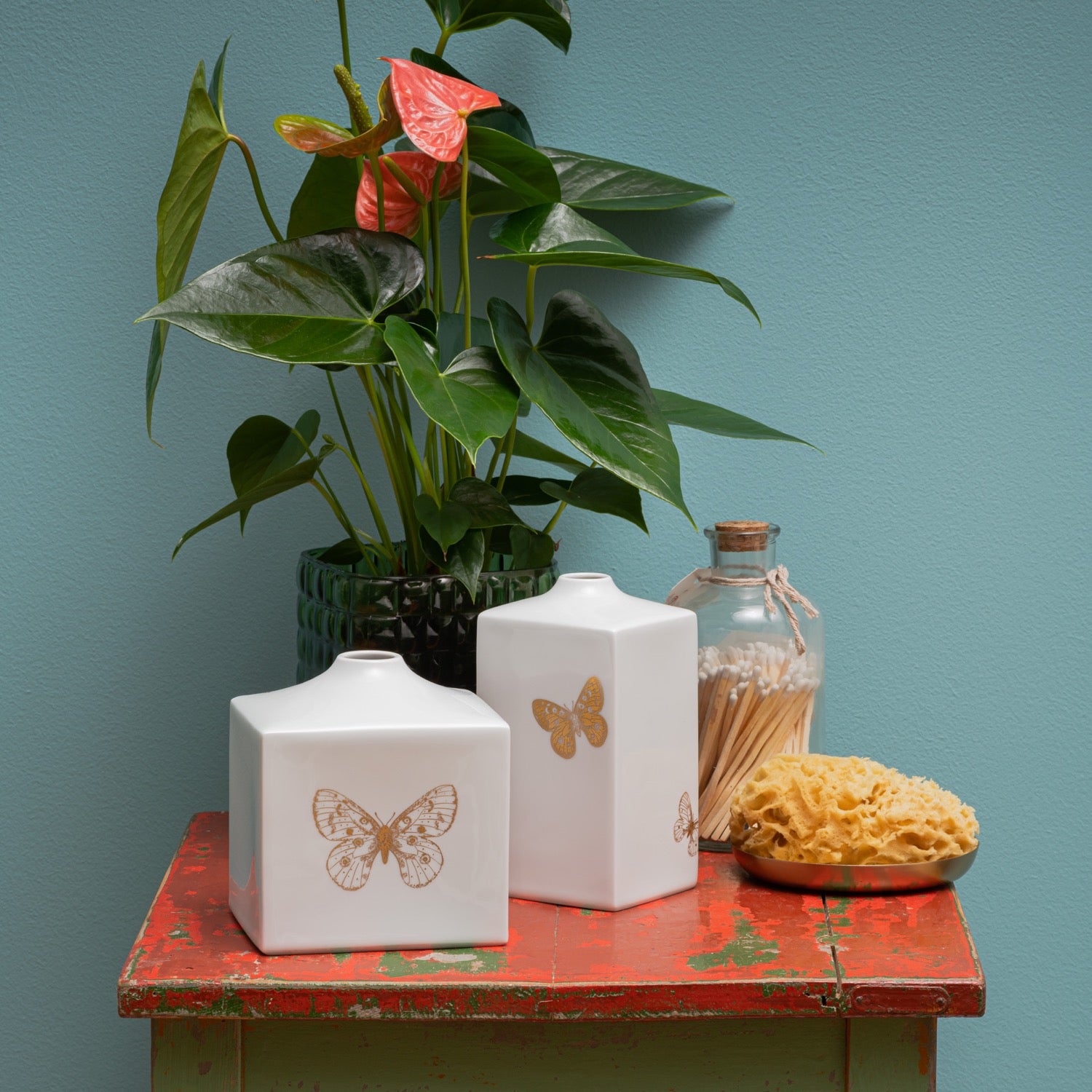 Vase, Form "MEISSEN® Cosmopolitan", "Flying Wonders", H 13 cm